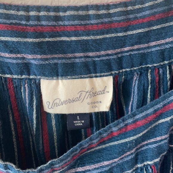 Universal Thread Women's Tank Top Size Large Cotton Lightweight Blue Red Purple - Picture 2 of 4